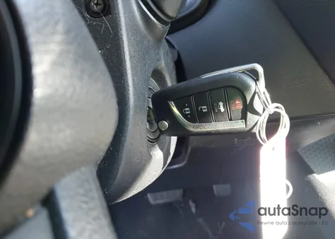 2020 Toyota Corolla Le from USA, damaged, VIN 5YFEPRAE9LP080165